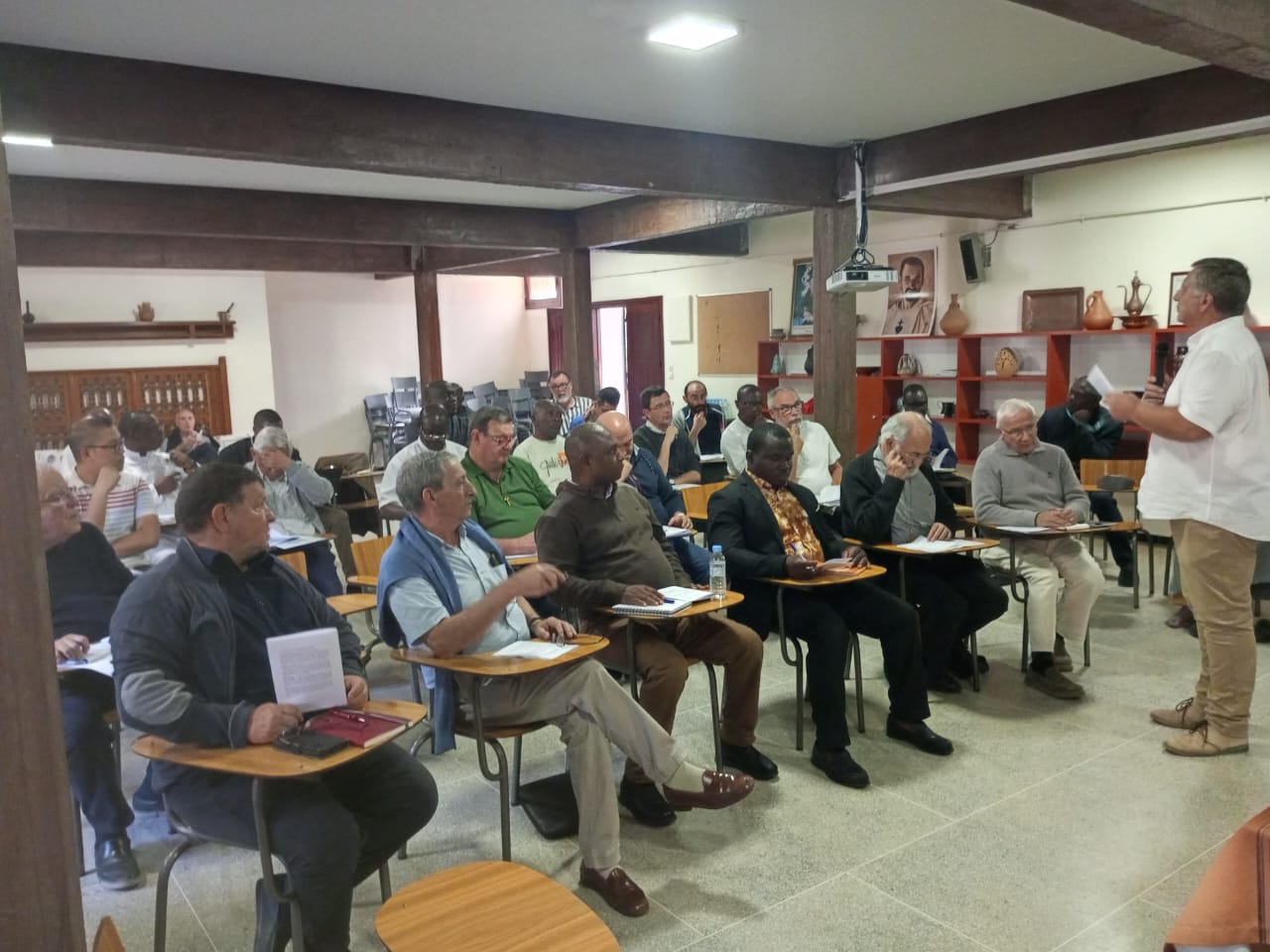 RABAT : SESSION DES PRETRES ET RELIGIEUX DU DIOCESE