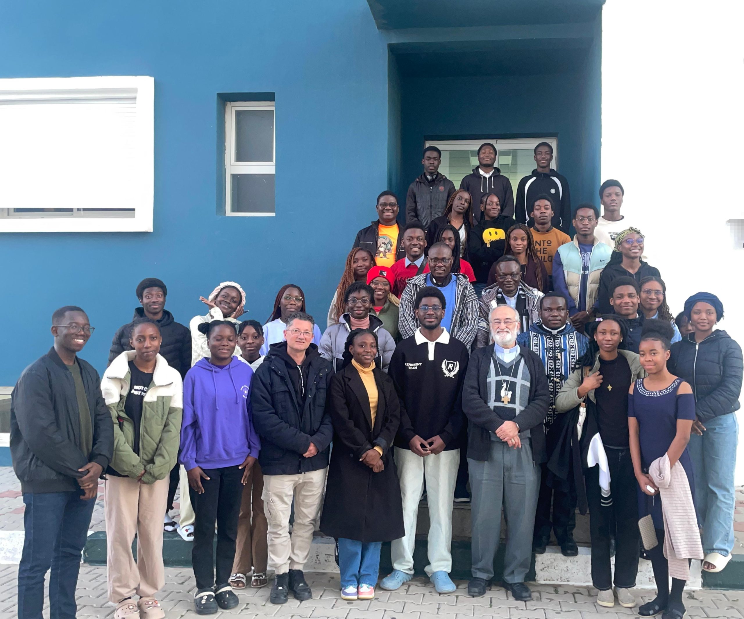 FES : MGR CRISOTBAL LOPEZ VISITE LA COMMUNAUTE CATHOLIQUE DES ETUDIANTS D’EUROMED