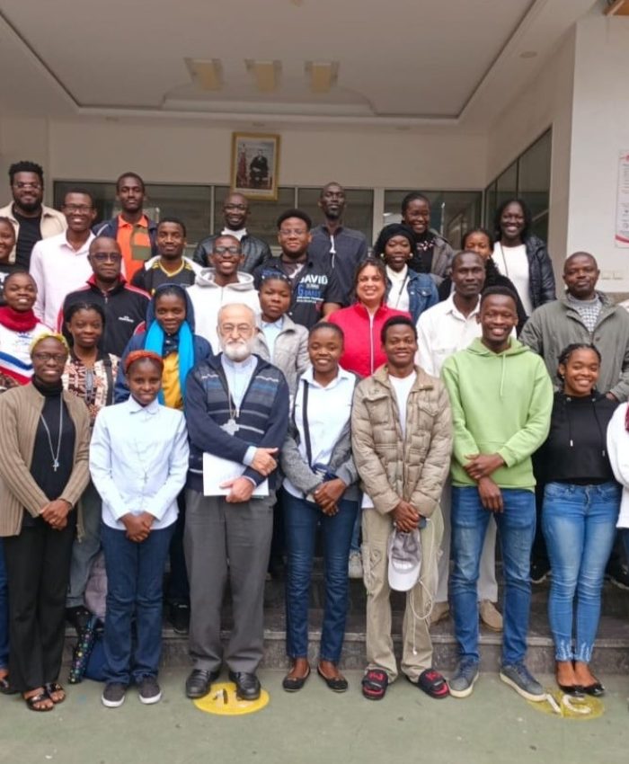  KENITRA : Mgr CRISTOBAL LOPEZ ROMERO EN VISITE PASTORALE A LA PAROISSE CHRIST-ROI