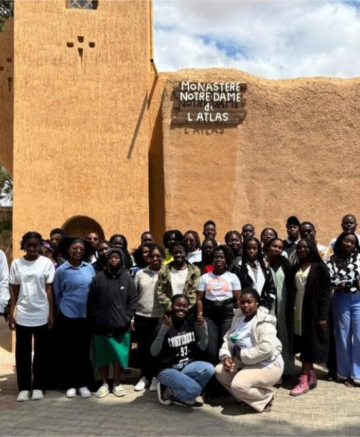 MIDELT : LES FIDELES DE FES ONT EFFECTUE LEUR PELERINAGE JUBILAIRE AU MONASTERE NOTRE-DAME DE L’ATLAS