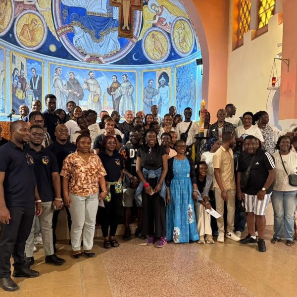 CASABLANCA : LE GROUPE DE PRIERE CHARISMATIQUE NOTRE-DAME DE LOURDES EN PELERINAGE A MARRAKECH
