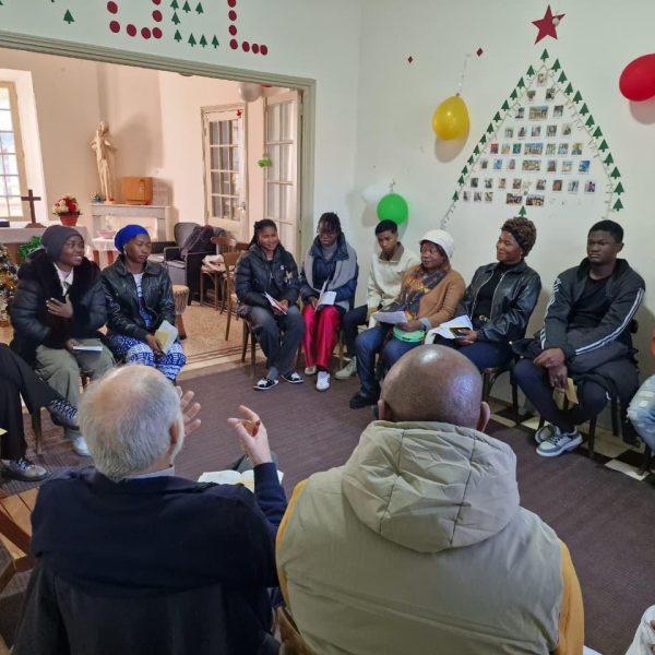 SETTAT-KHOURIBGA : VISITE PASTORALE DE L’ARCHEVÊQUE DE RABAT